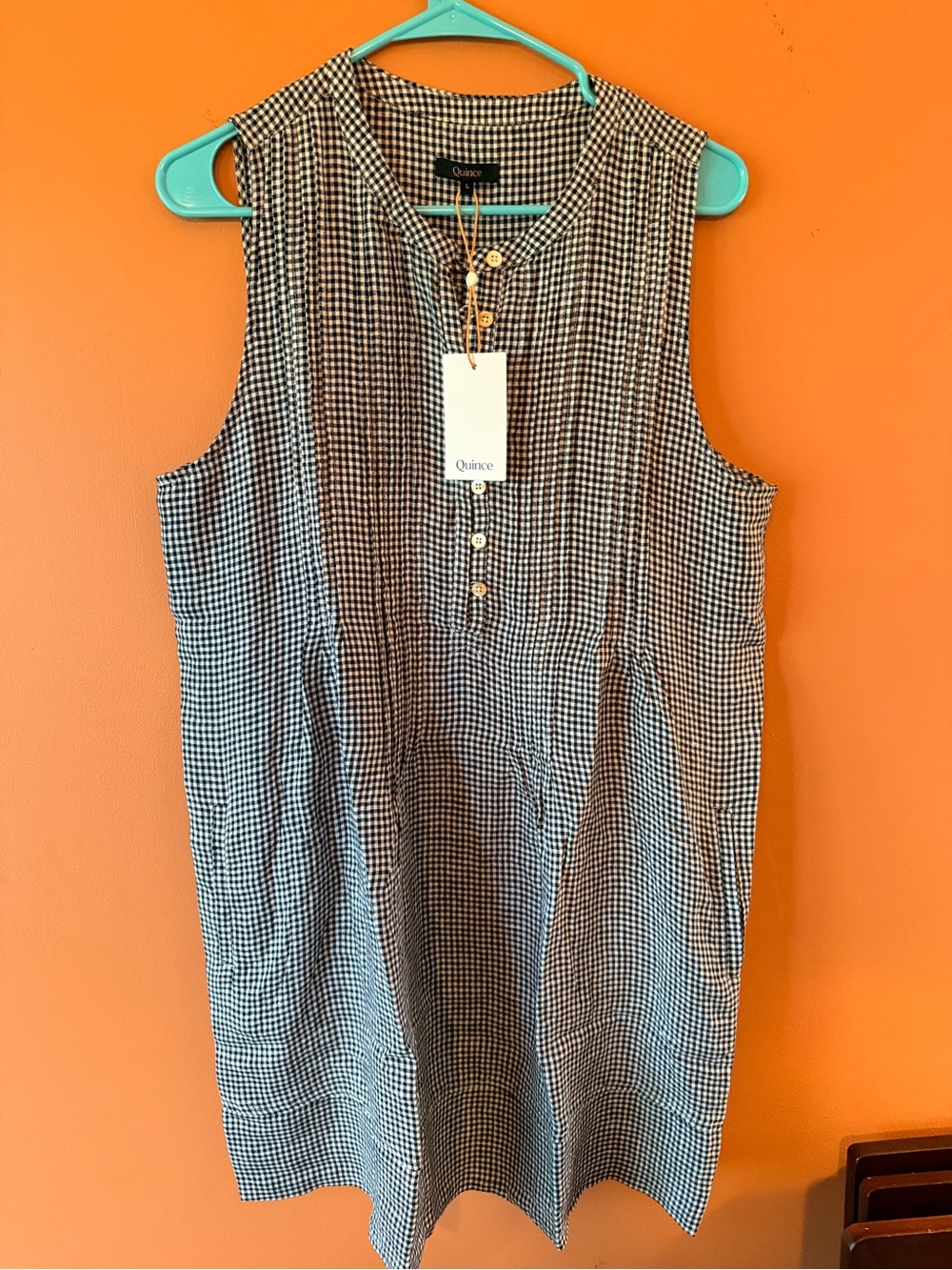 Quince Black & White Gingham Sleeveless dress - Picture 3 of 3